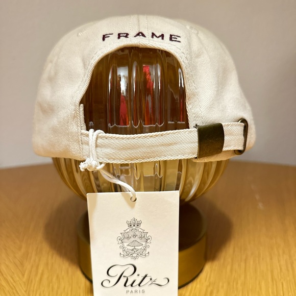 Ritz Paris Cream Cap - Picture 4 of 8